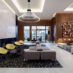 מלון Homewood By Hilton Midtown