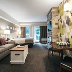 https://summit-lodge.hotels-of-whistler.com