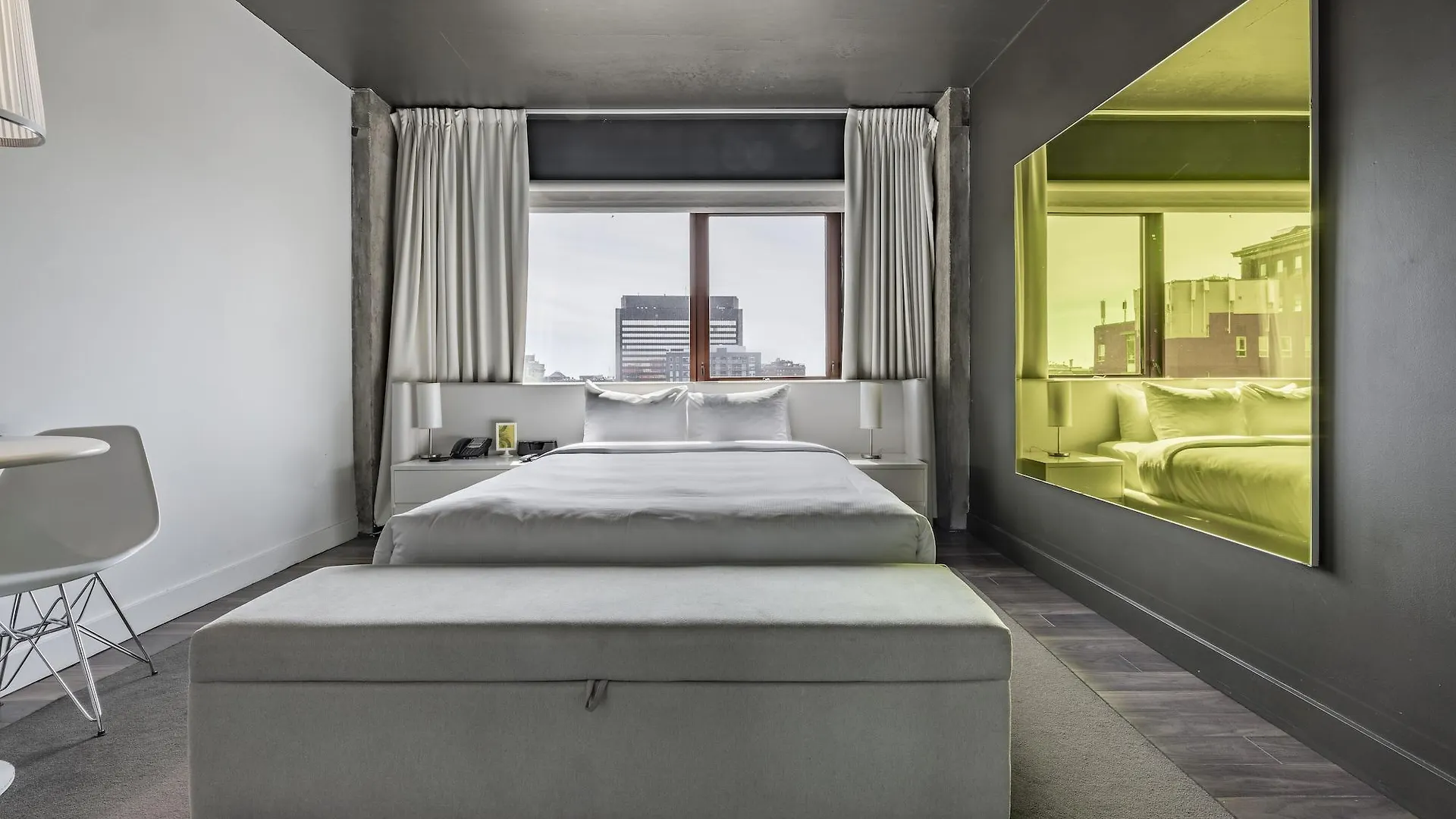 Hotel Zero 1 Montreal 3*,  Canada